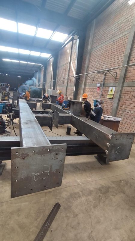 Fabricación de vigas y columnas
